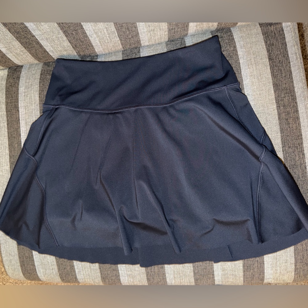 Athleta Ace Tennis Skort 15.5"